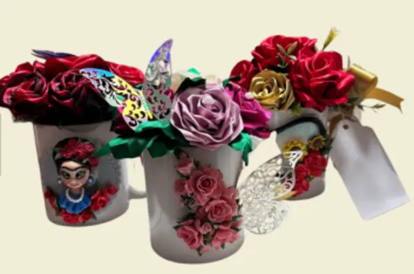 POCILLOS CON ROSAS (UNIDAD)